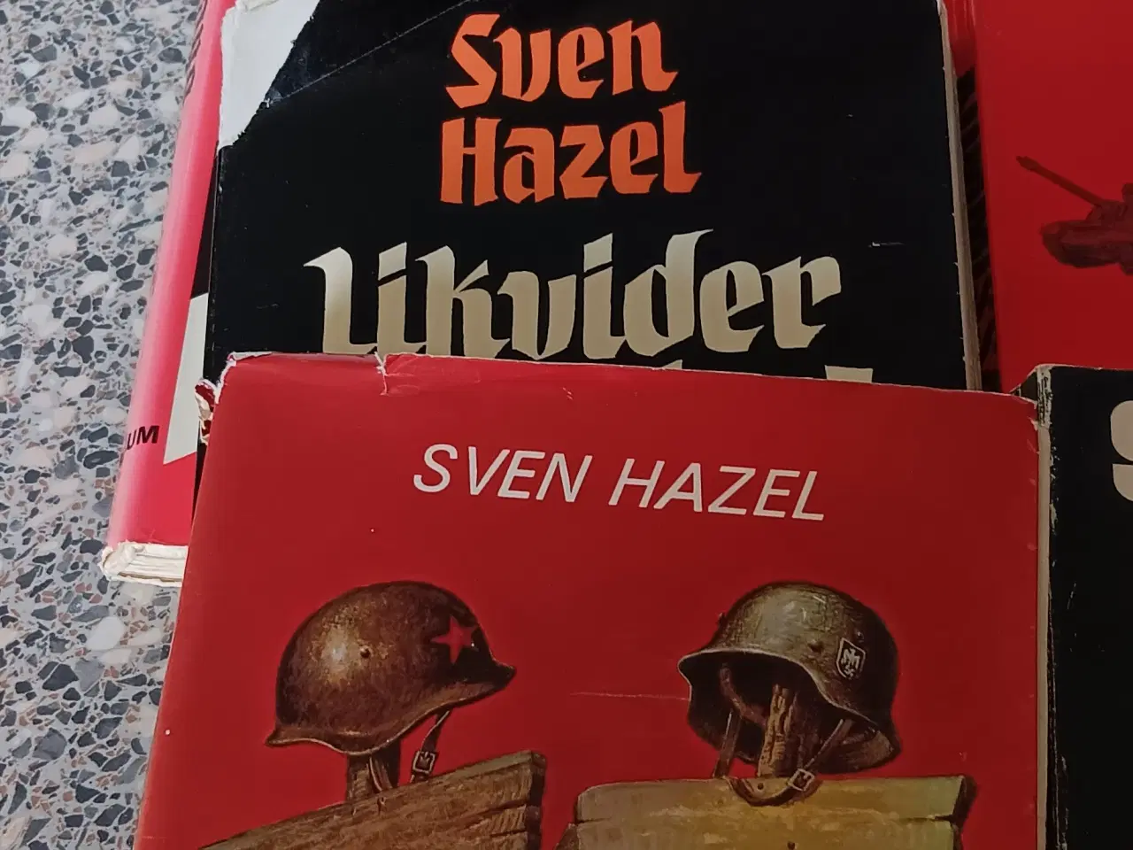 Billede 1 - Sven Hazel bøger