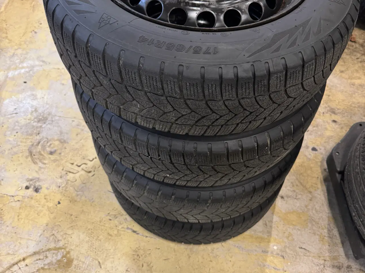 Billede 3 - 4x100 vinterhjul Aygo c1 107