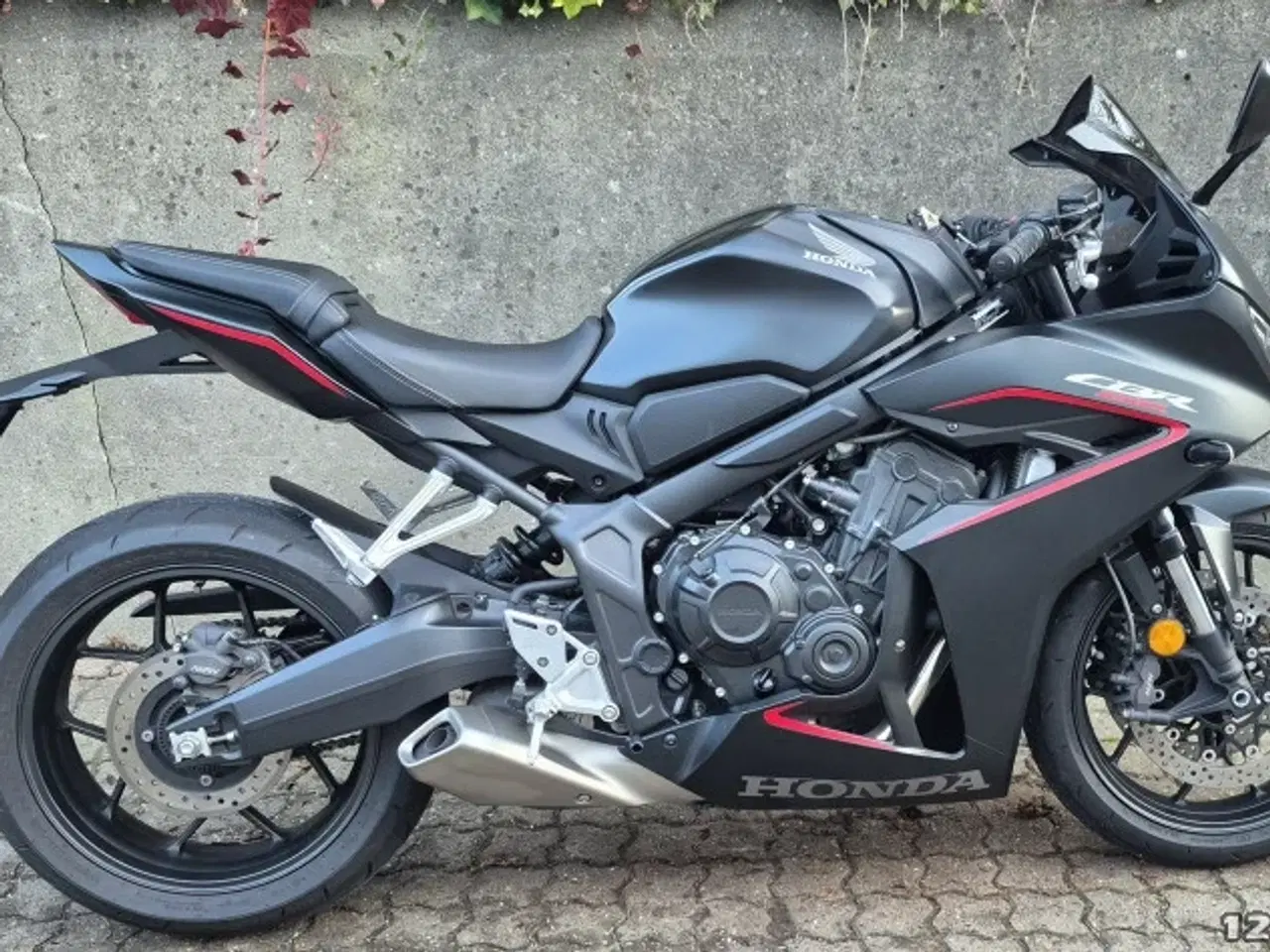 Billede 1 - Honda CBR 650 R