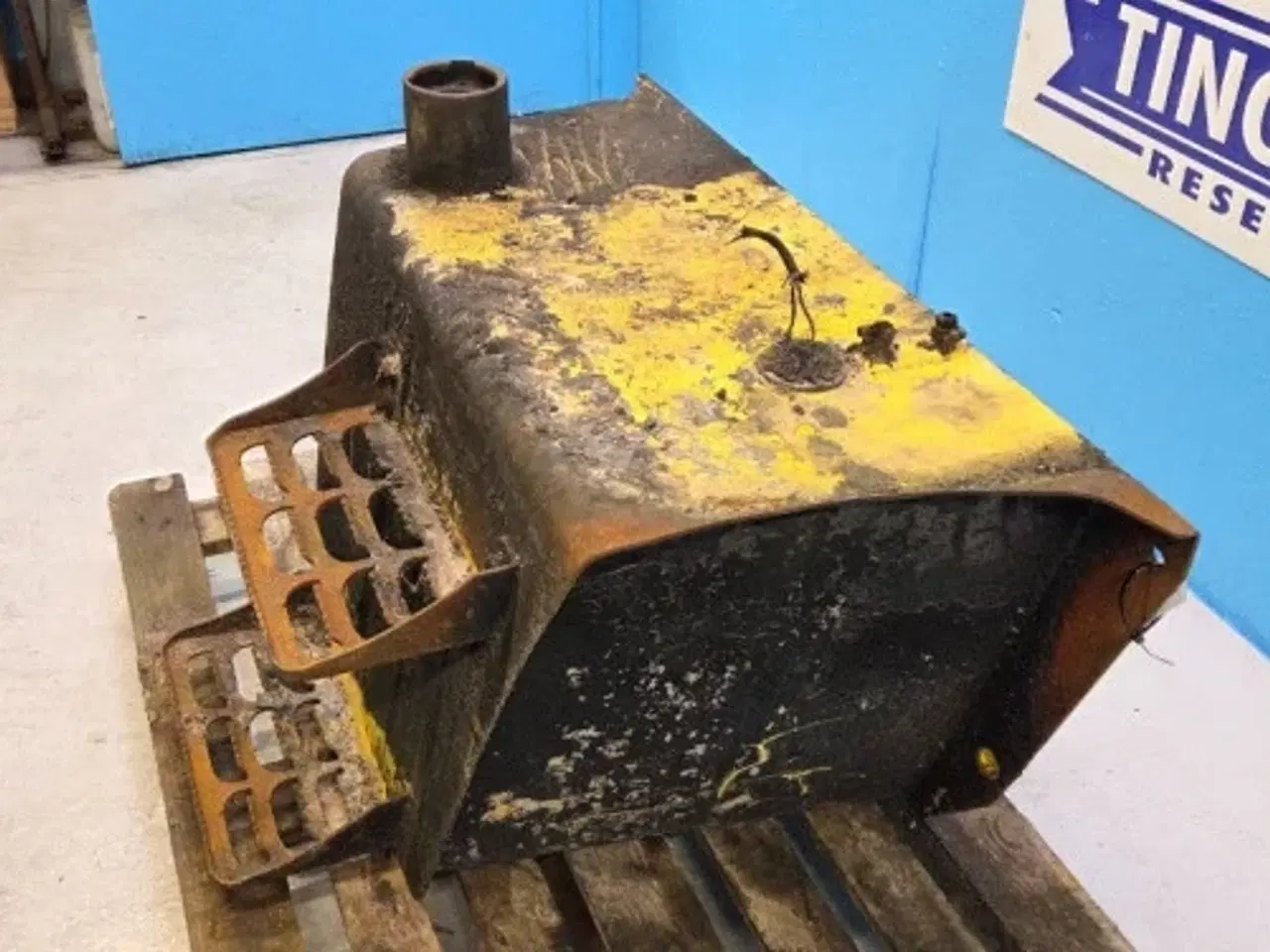 Billede 20 - New Holland LB115B Dieseltank 87355226