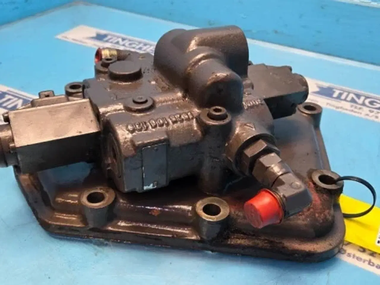 Billede 6 - Massey Ferguson 3060 Trykventil 3790389M1