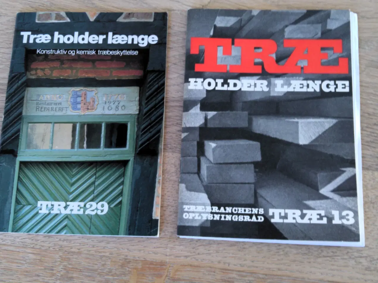 Billede 1 - 2 informative pjecer om TRÆ Træbranchens Oplysning