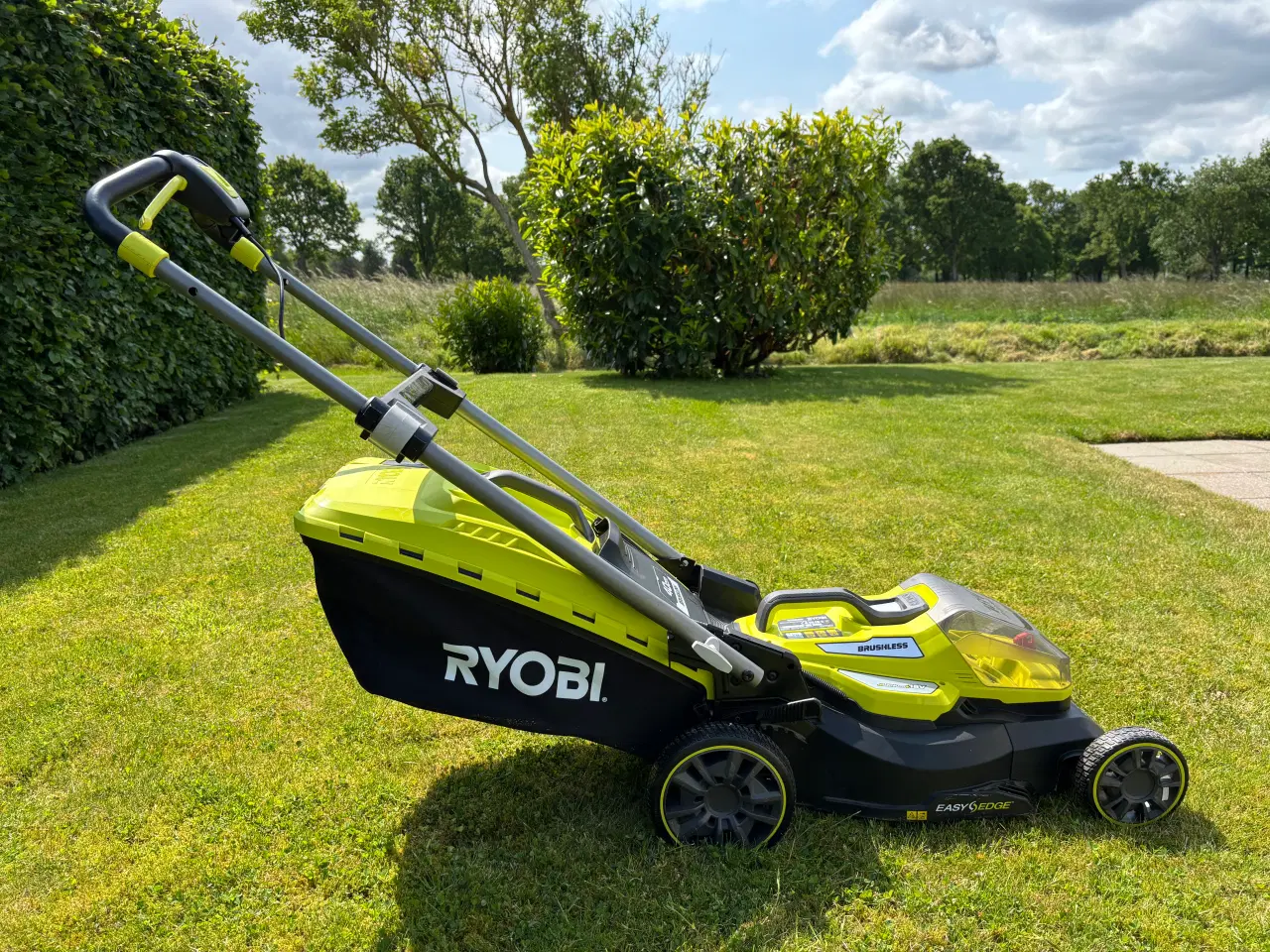 Billede 2 - Ryobi plæneklipper