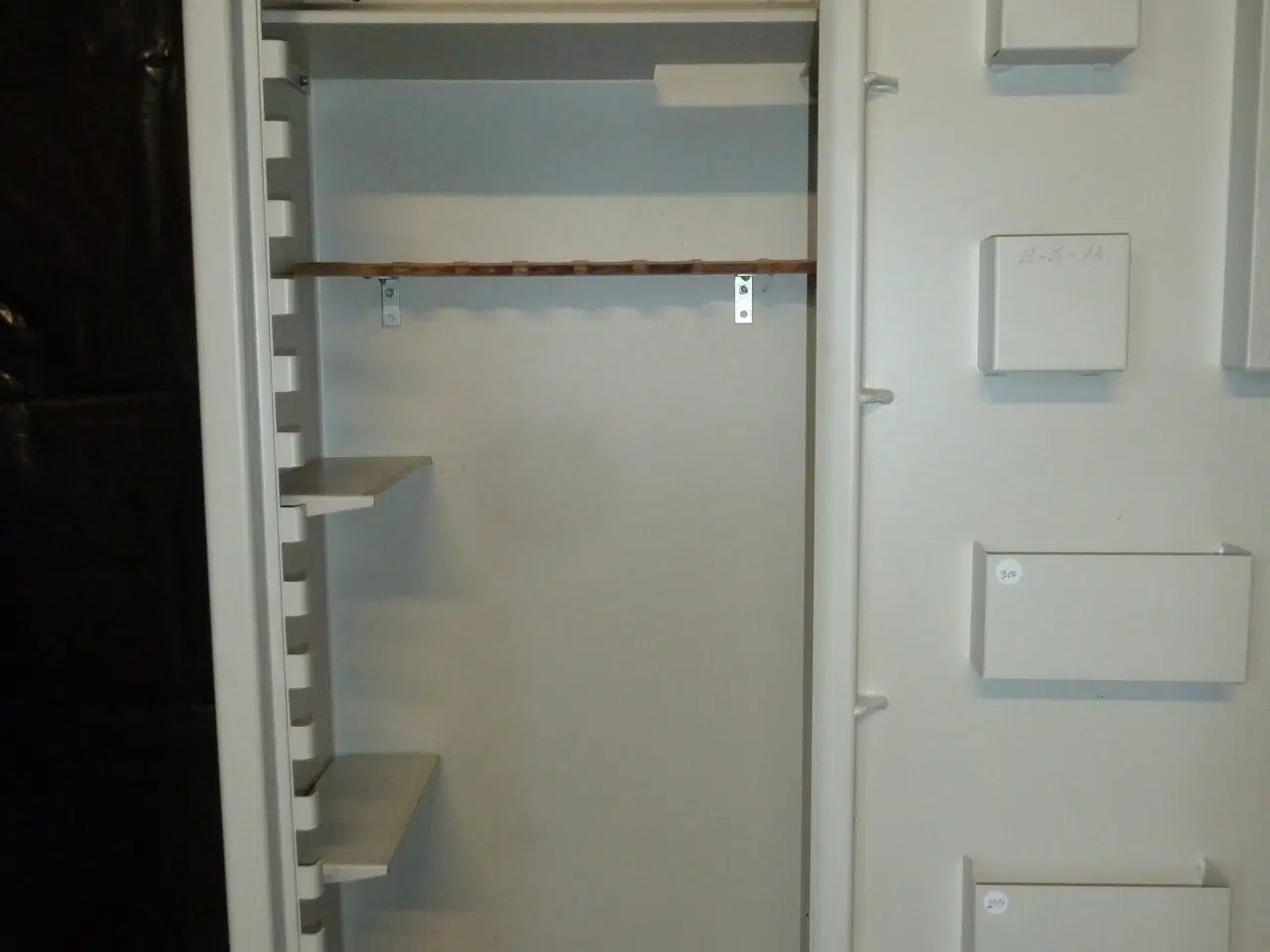 Billede 2 - ZUGIL 16 - VÅBENSKAB