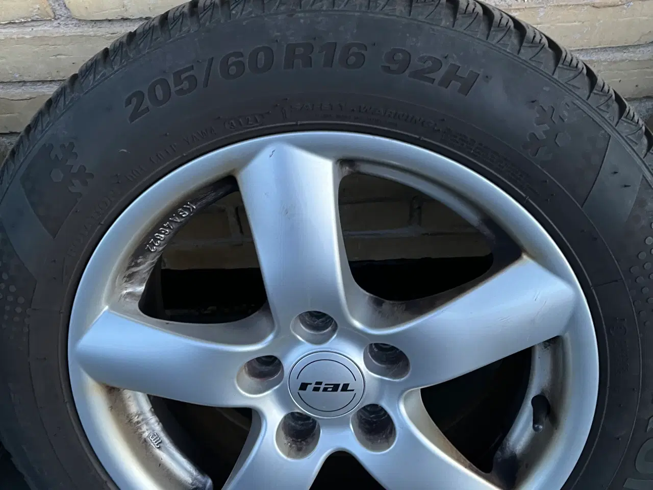 Billede 4 - Kumho vinterdæk 205/60R16 92H