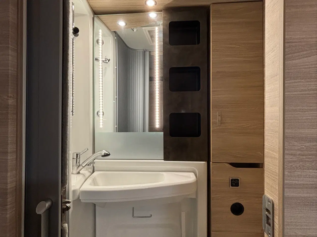 Billede 11 - Knaus Van TI Plus 650 MEG Platinum Selection