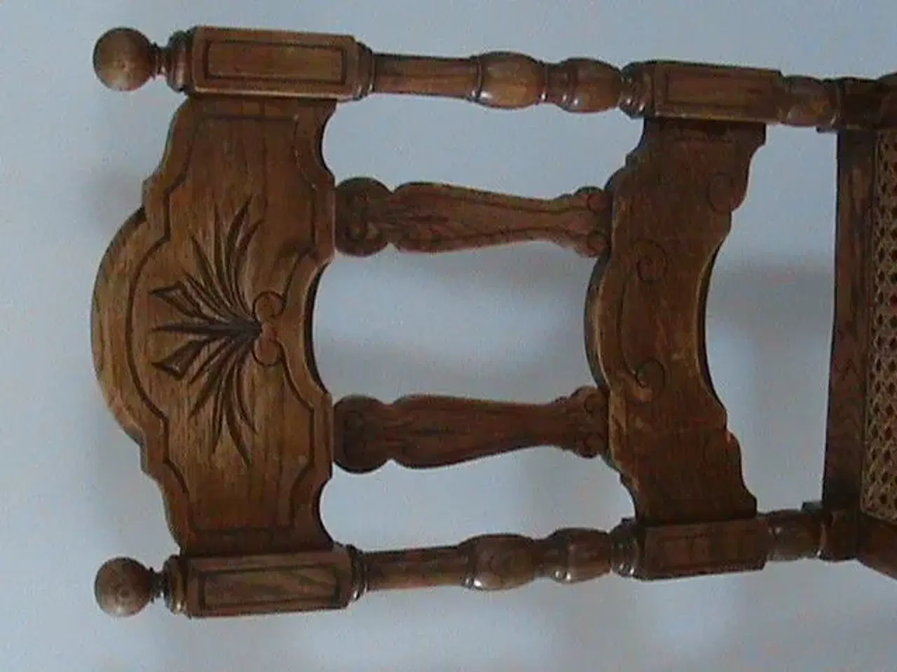 Billede 2 - Spisestue stol fransk flet i sæde + ornament i ryg