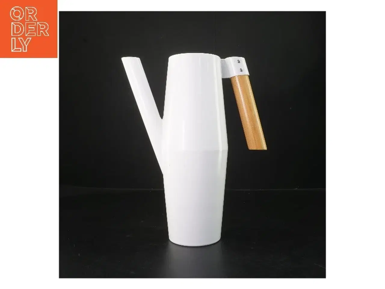 Billede 1 - Hvid vandkande med træhåndtag fra IKEA (str. 30 cm)