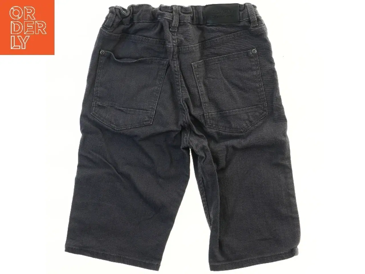 Billede 2 - Mørke shorts til børn fra H&M (str. 152)