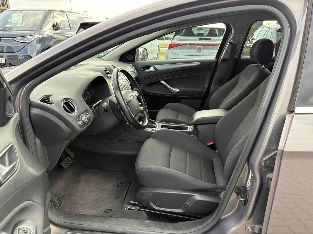Billede 5 - Ford Mondeo 2,0i St.Car Aut. benzin