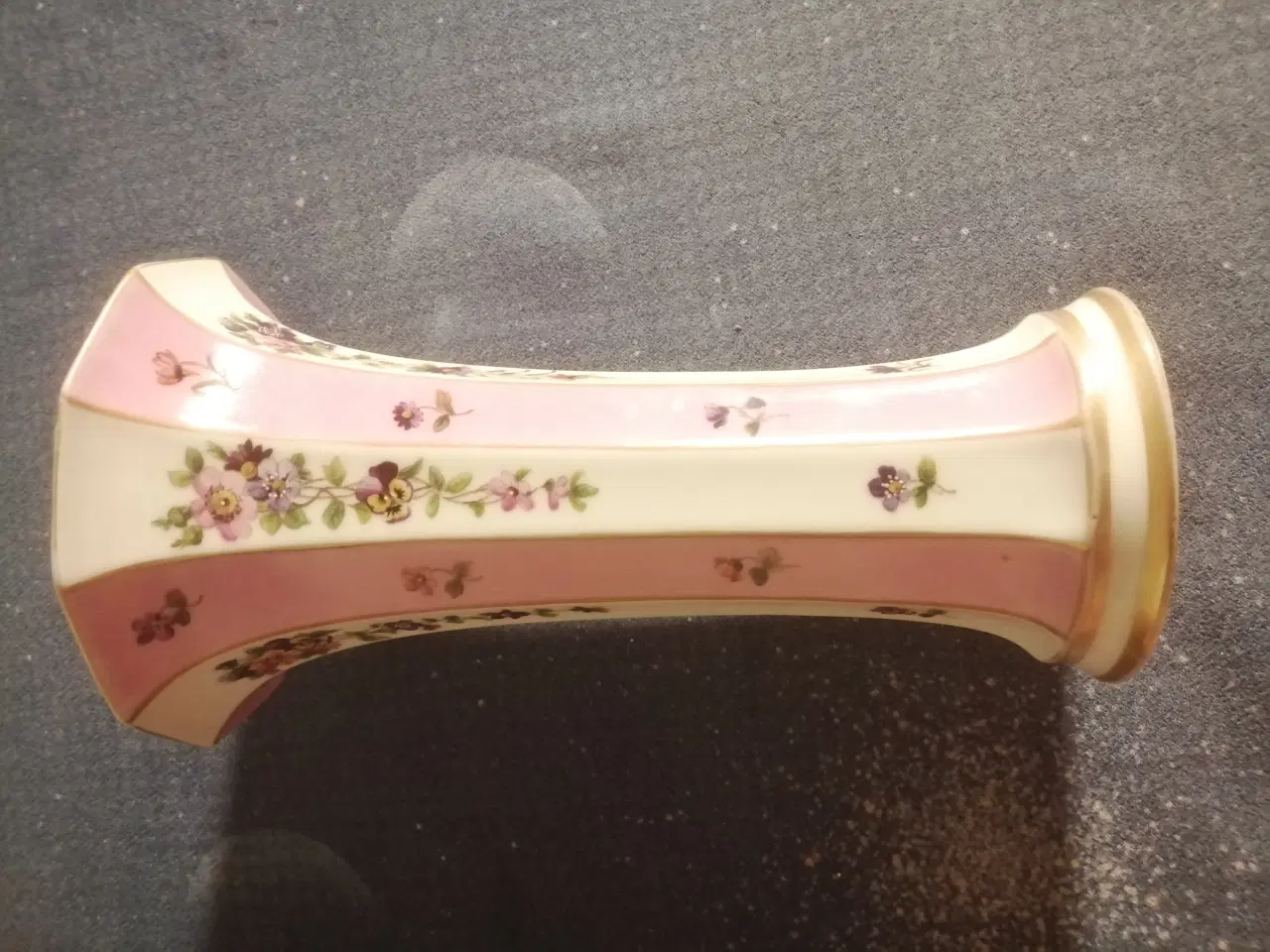 Billede 2 - Smuk Dahl Jensen Vase - Den Kgl Porcelænsfabrik