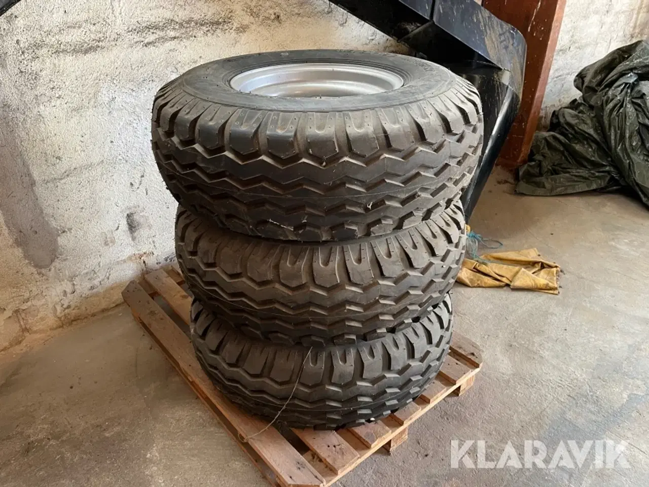 Billede 2 - Dæk Superking Implement