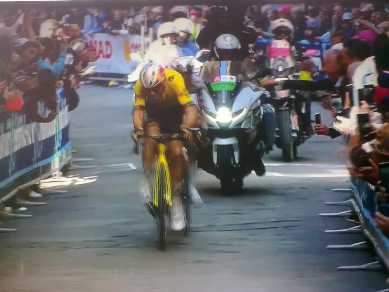 Billede 1 - ABUS cykellygte HITTEGODS Amager EJER søges