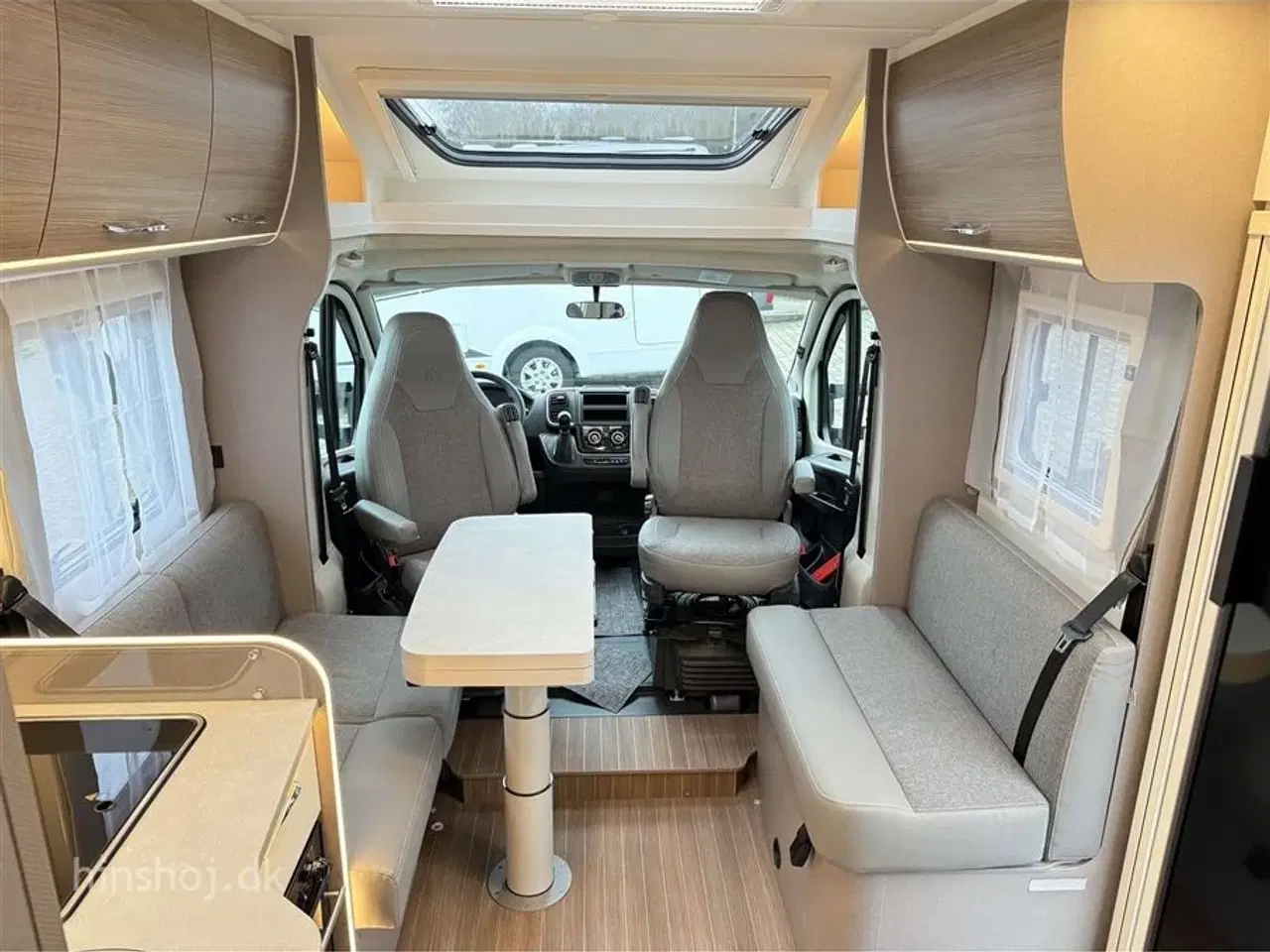 Billede 20 - 2025 - Etrusco T 7400 QBC Aut. Drømmeautocamperen: Etrusco By Hymer – Komfort og Luksus i Én Pakke