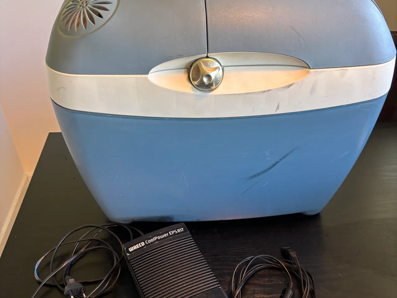 Billede 2 - 12v OG 230v Køleboks 30 Liter