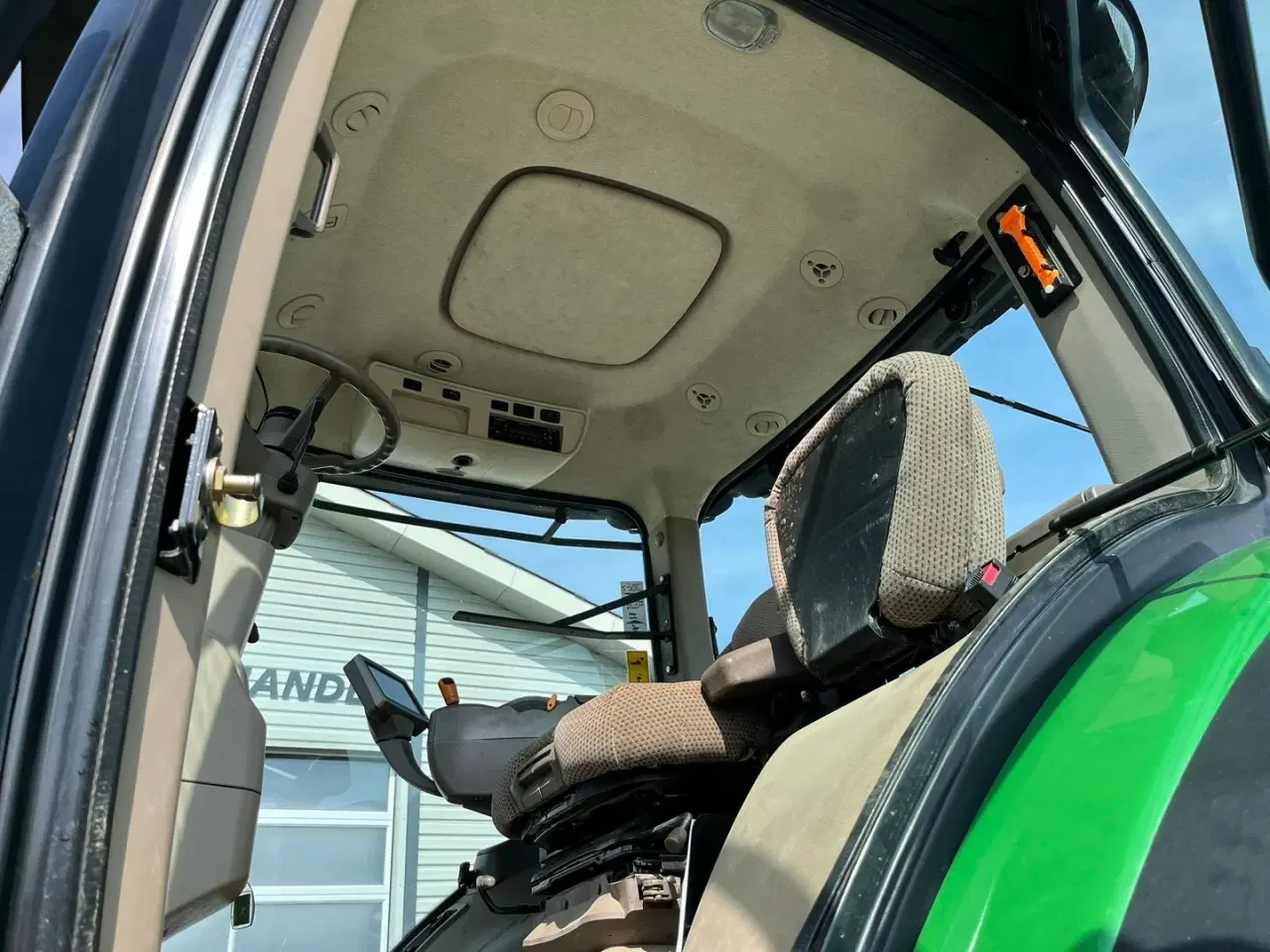 Billede 7 - John Deere 7280R Med næsten nye dæk på og frontlift.