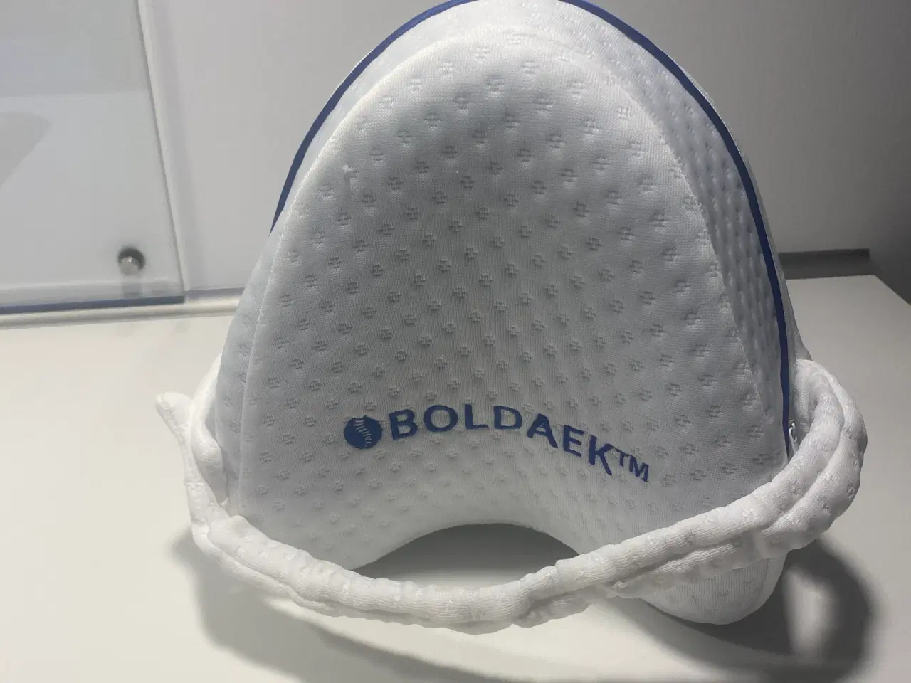 Billede 1 - Knæpude - hvid