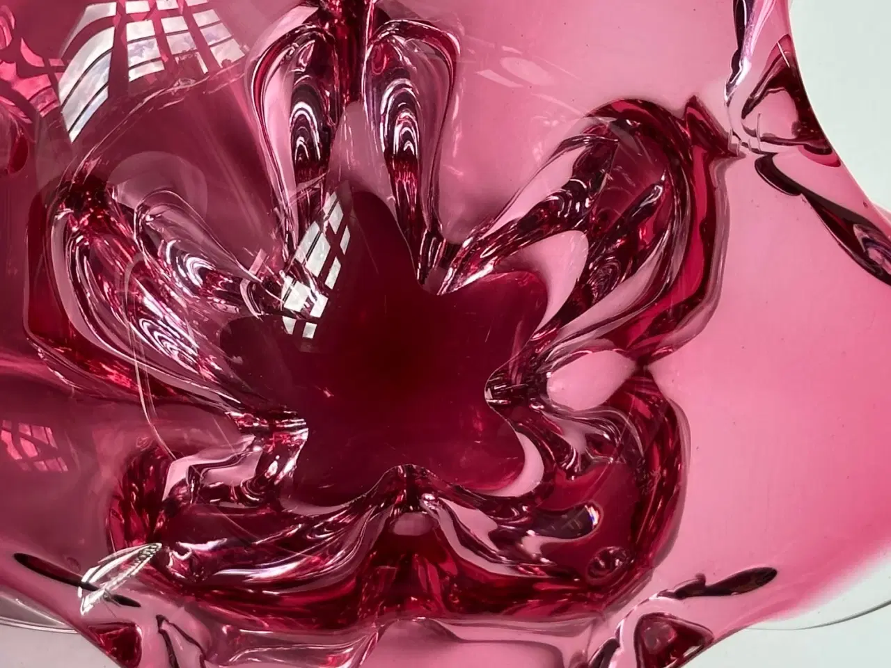 Billede 5 - Tjekkisk flammeskål, pink