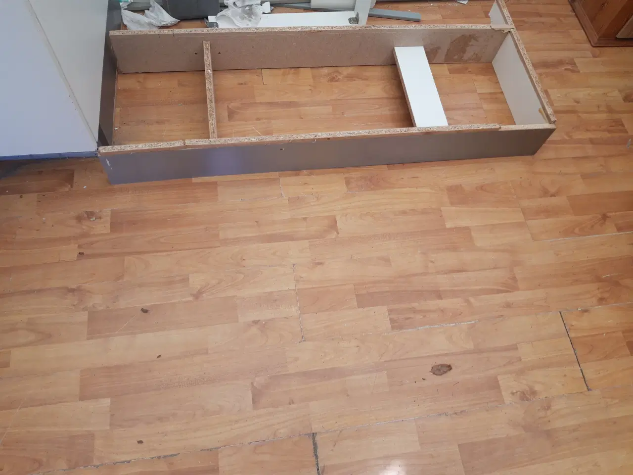 Billede 3 - Pæn HTH køkken sælges