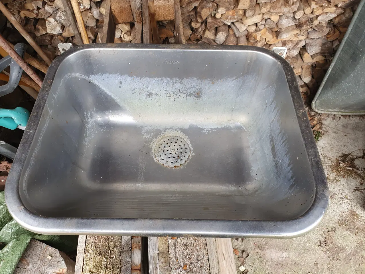 Billede 1 - Udslagsvask i rustfrit stål. Incl. vandlås.
