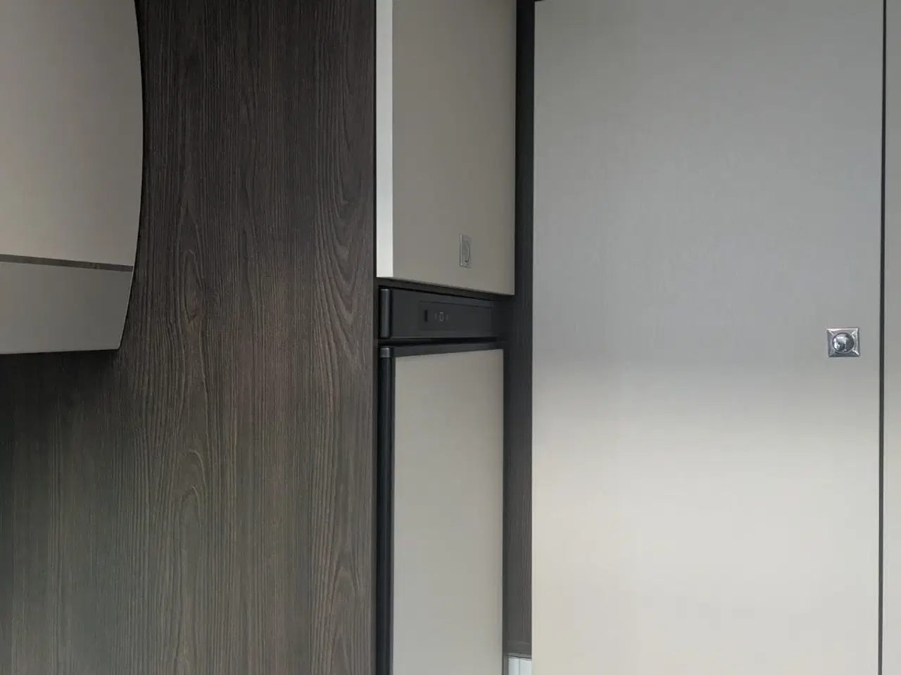 Billede 16 - Ford Benimar 2,0 Tessoro 483 aut.