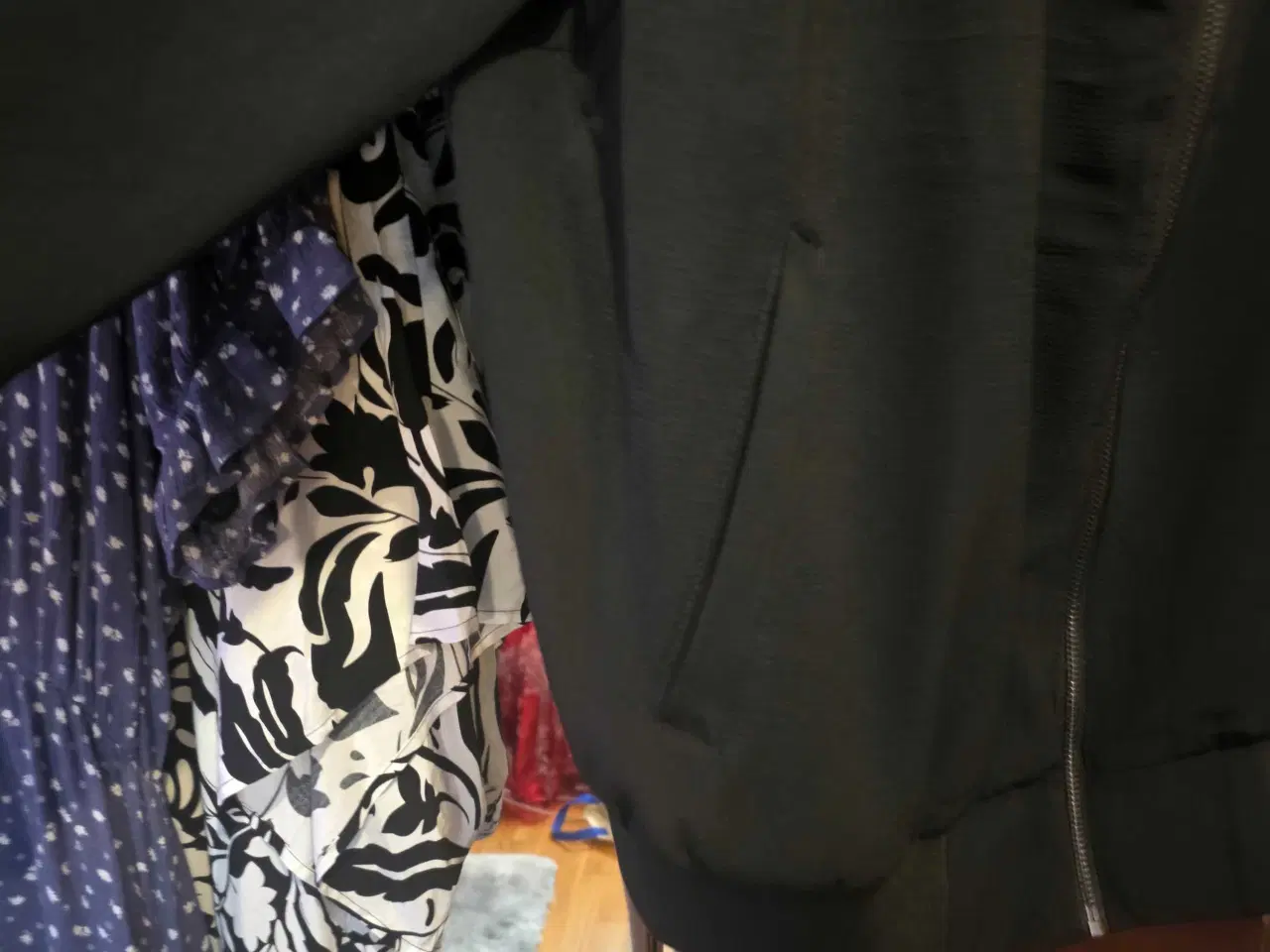 Billede 2 - Ny bomber jacket