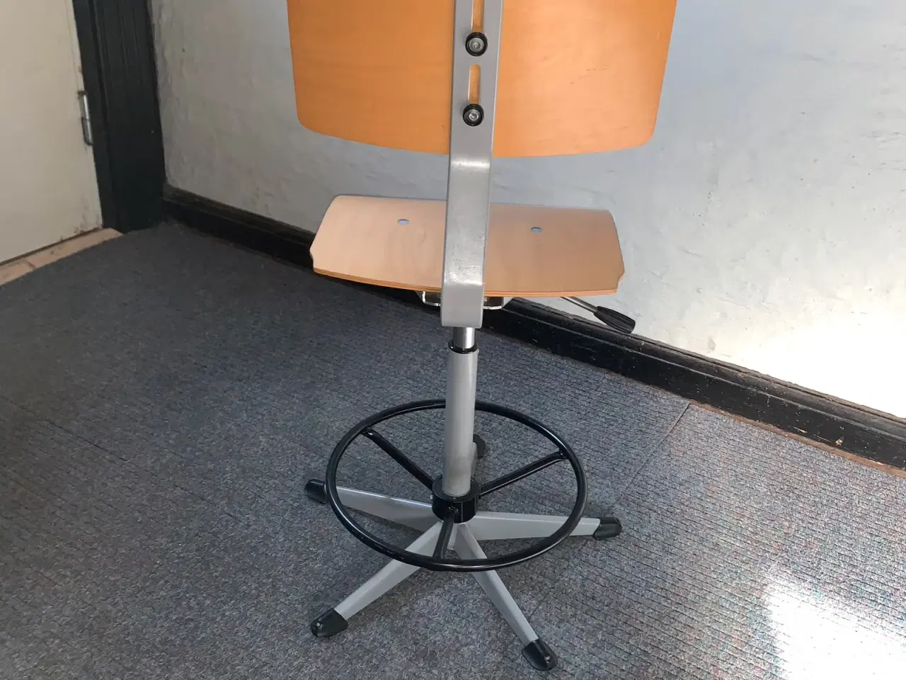 Billede 3 - Kontorstol / Skolestol / Børnestol / Værksted