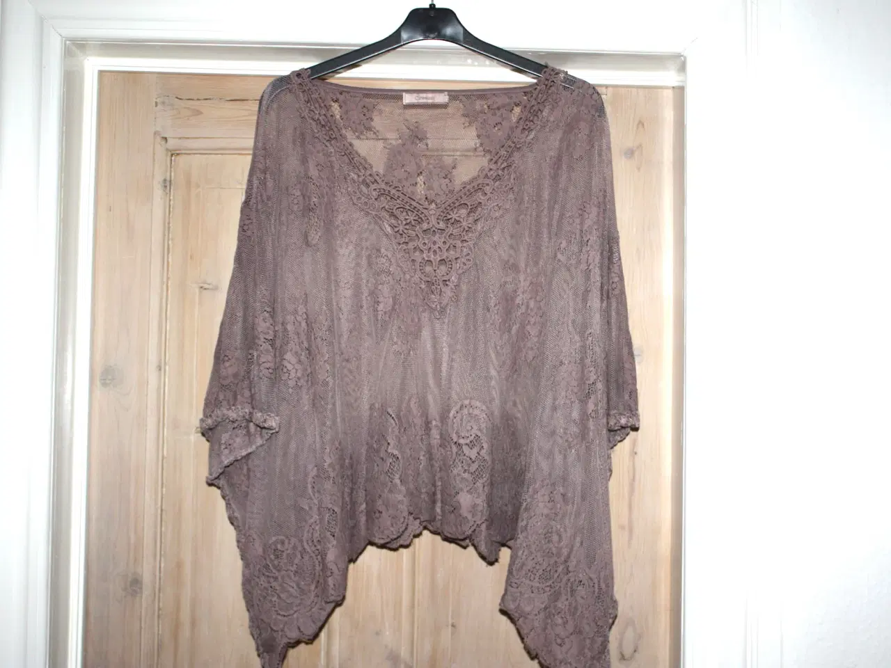 Billede 1 - Bluse Cream str. L/XL