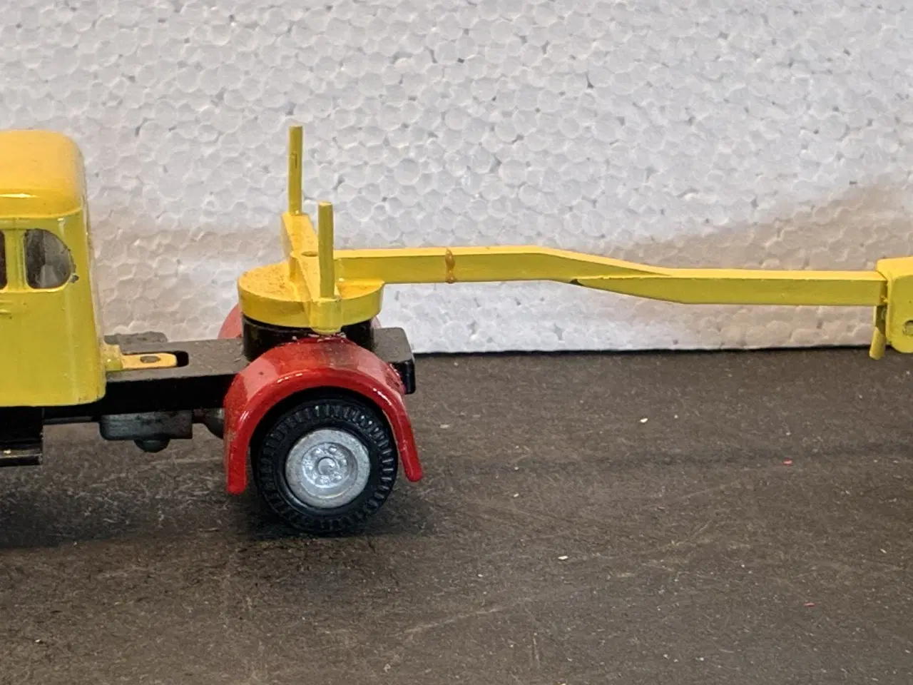 Billede 1 - midelbiler - Tekno