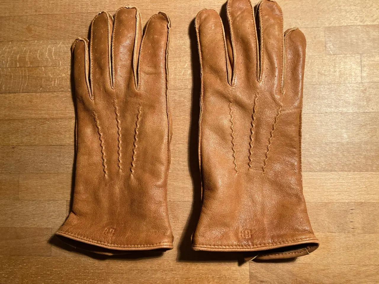 Billede 1 - Cognacfarvede herrehandsker i fåreskind