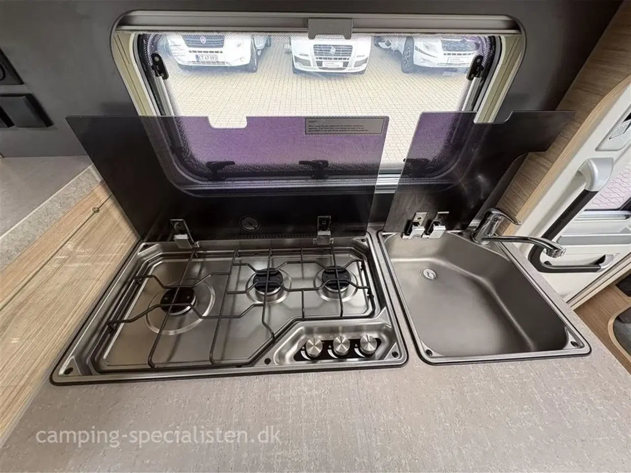 Billede 8 - 2024 - Fendt Bianco Selection 465 TG   Fendt Bianco Selection 465 TG 2024 - Se den nu hos Camping-Specialisten.dk