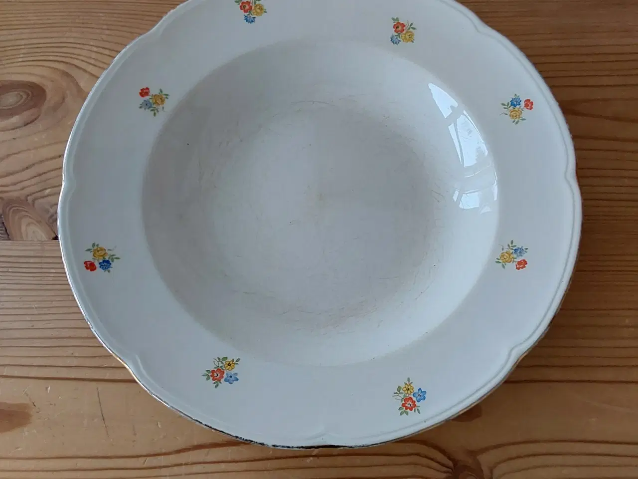 Billede 1 - Aluminia Anne Sofie dybe tallerkener.