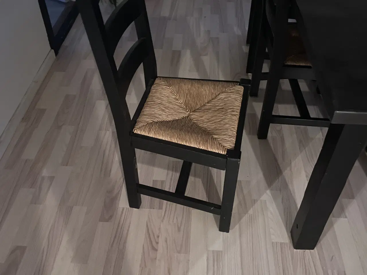 Billede 1 - Spisebord 