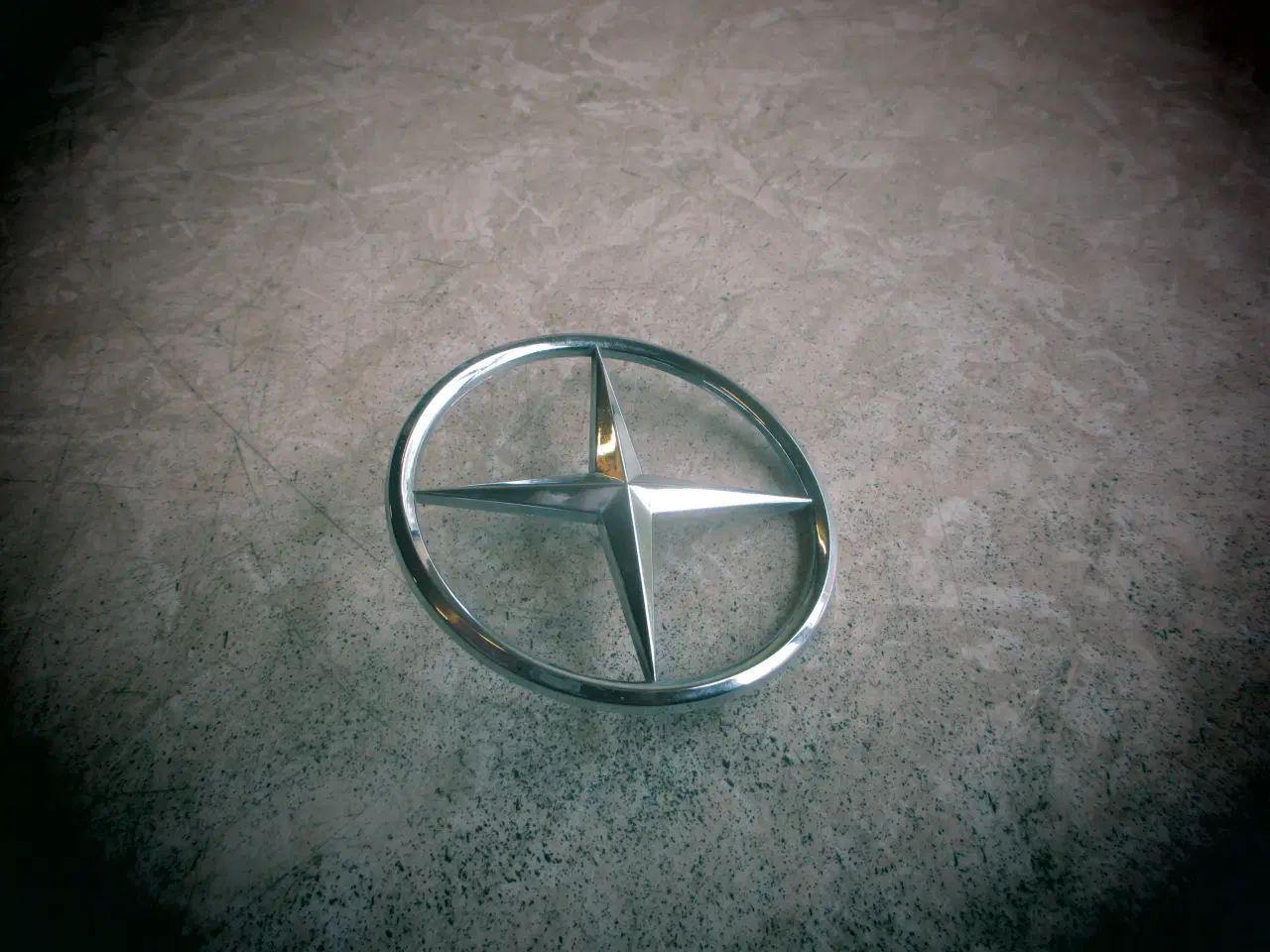 Billede 1 - Nyt Emblem  Mercedes