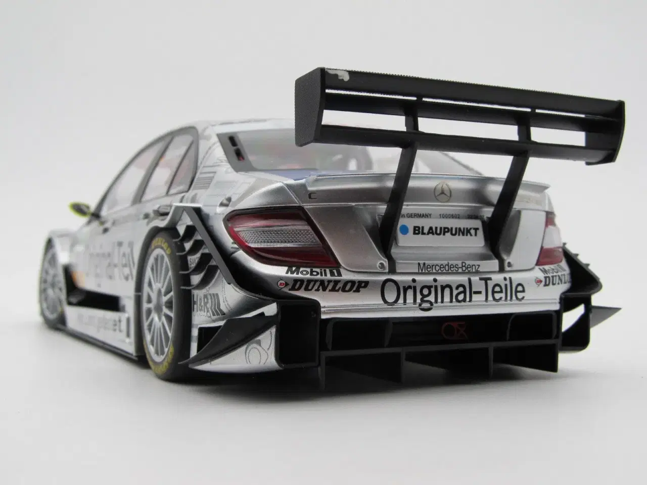 Billede 7 - AUTOart - Mercedes V8 AMG DTM 2007 - 1:18  