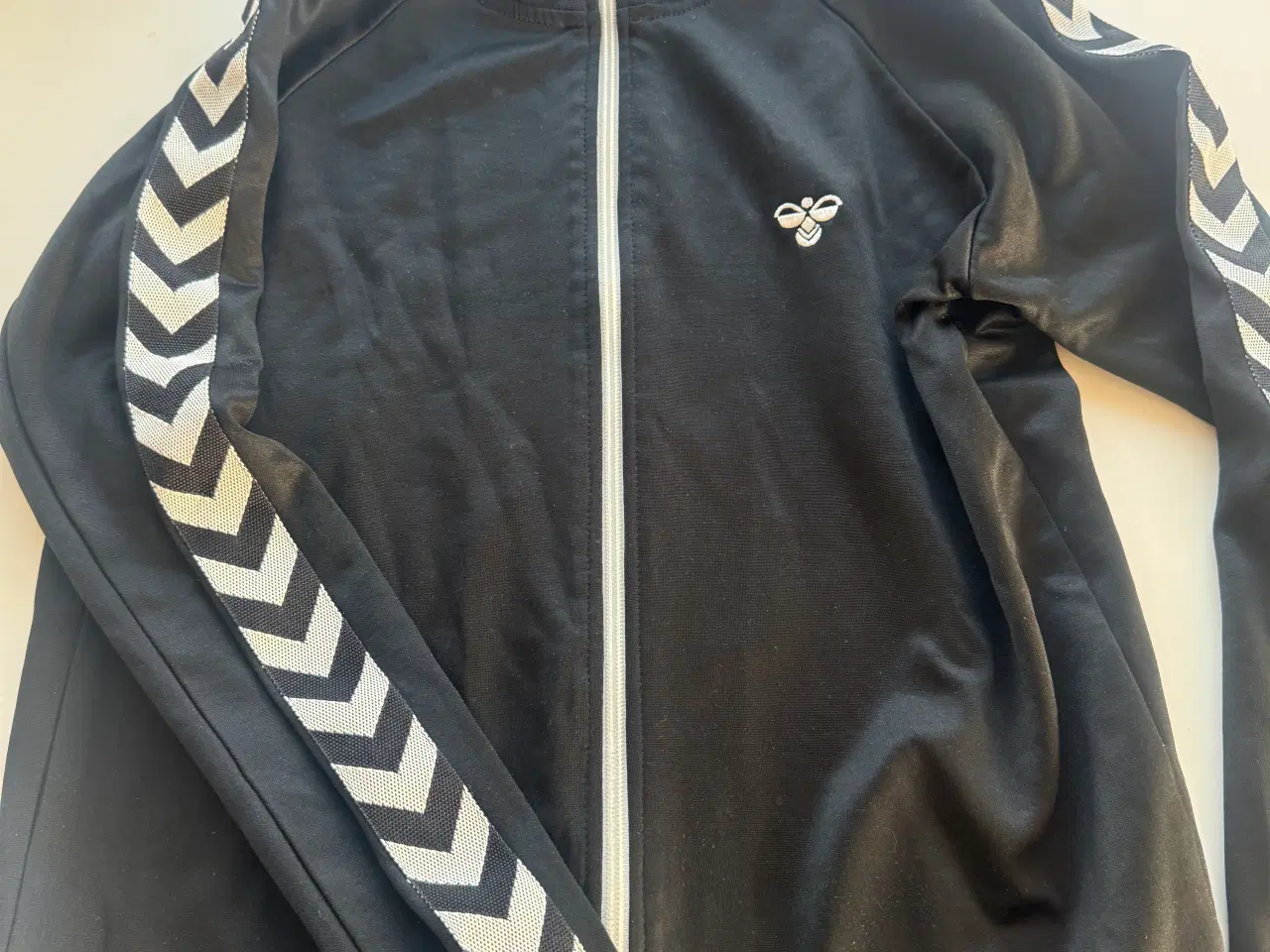 Billede 1 - Zip trøje, hummel, sportstøj, cardigan 