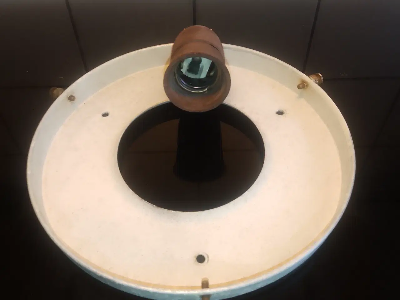 Billede 3 - Plafond lampe med fatning og glasskærm