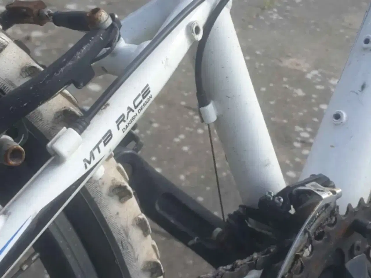 Billede 3 - Mountainbike med 21 gear