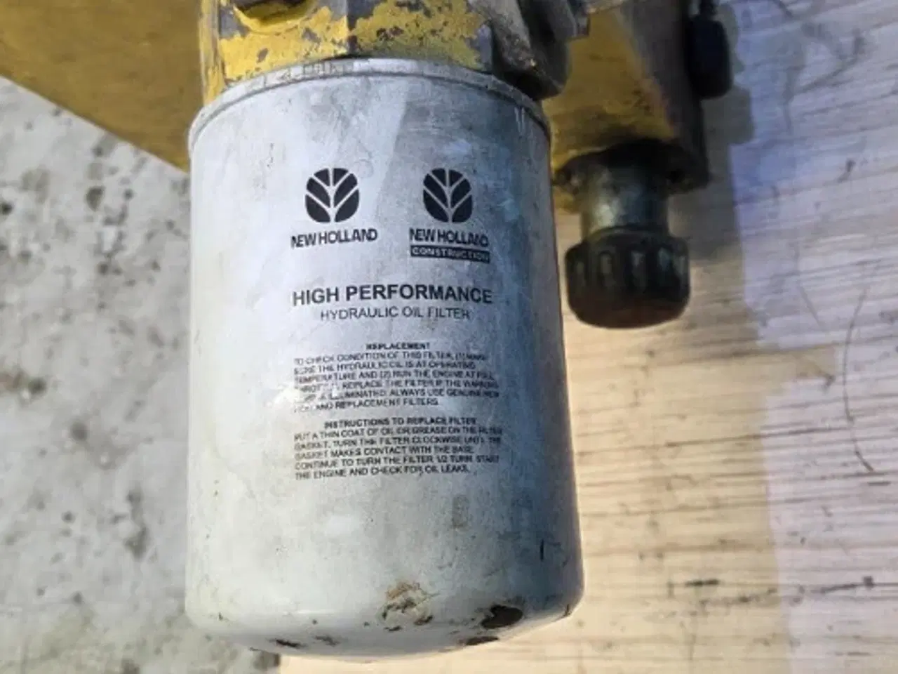 Billede 7 - New  Holland TX68 Hydrauliktank 84000629