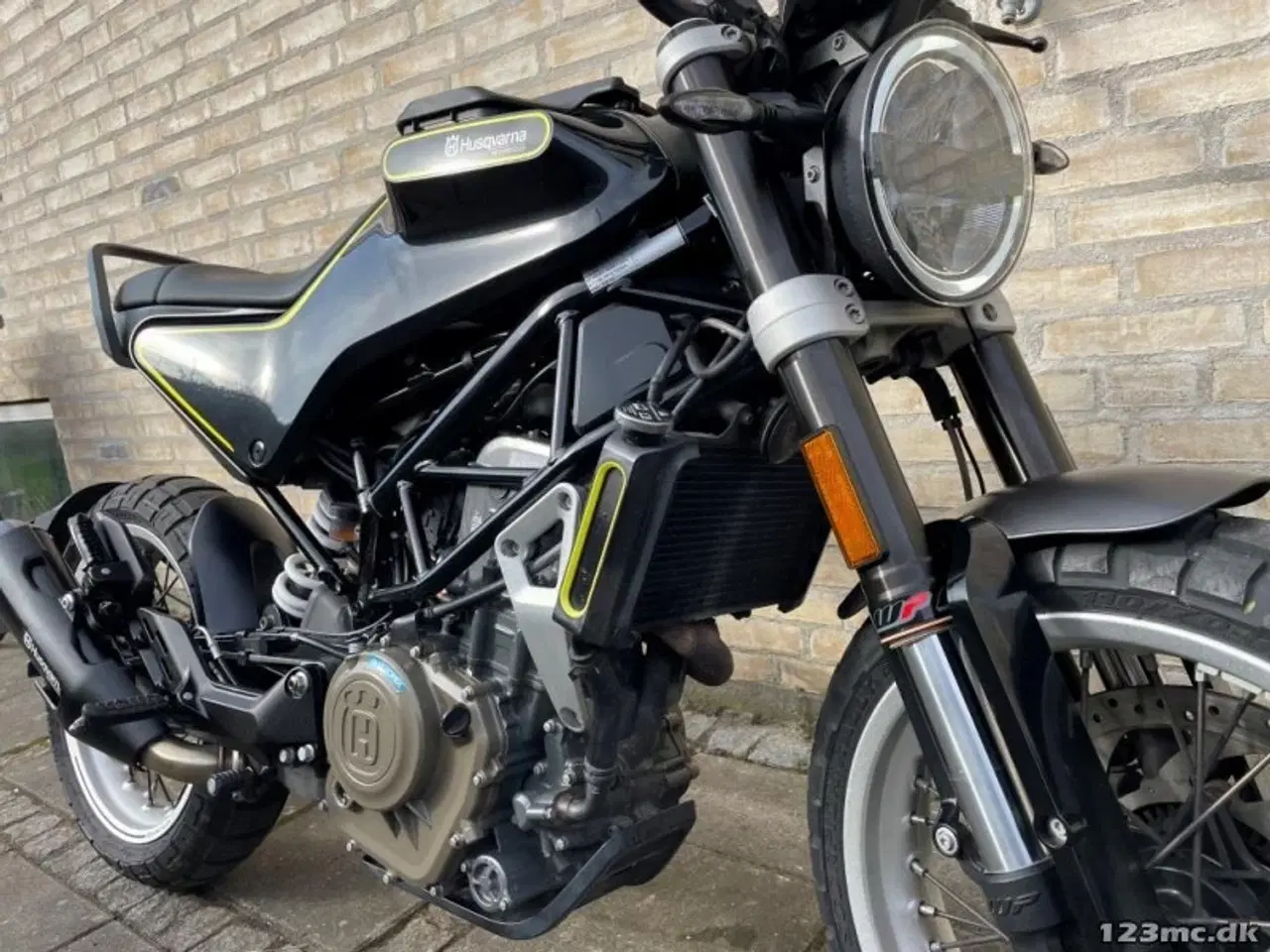 Billede 5 - Husqvarna Svartpilen 401