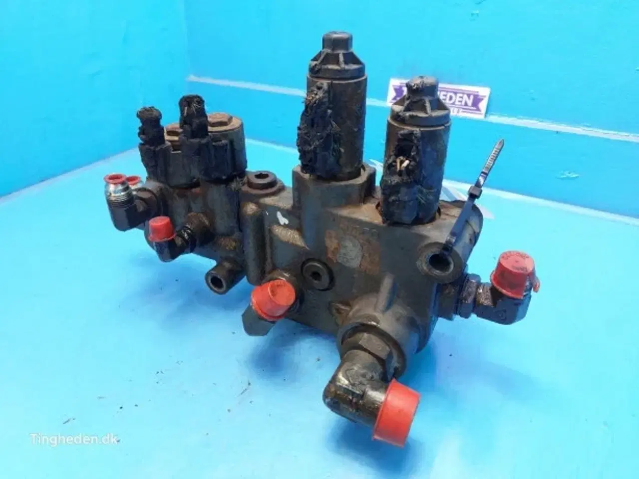 Billede 15 - Claas Axion 840 Ventil 0011338750