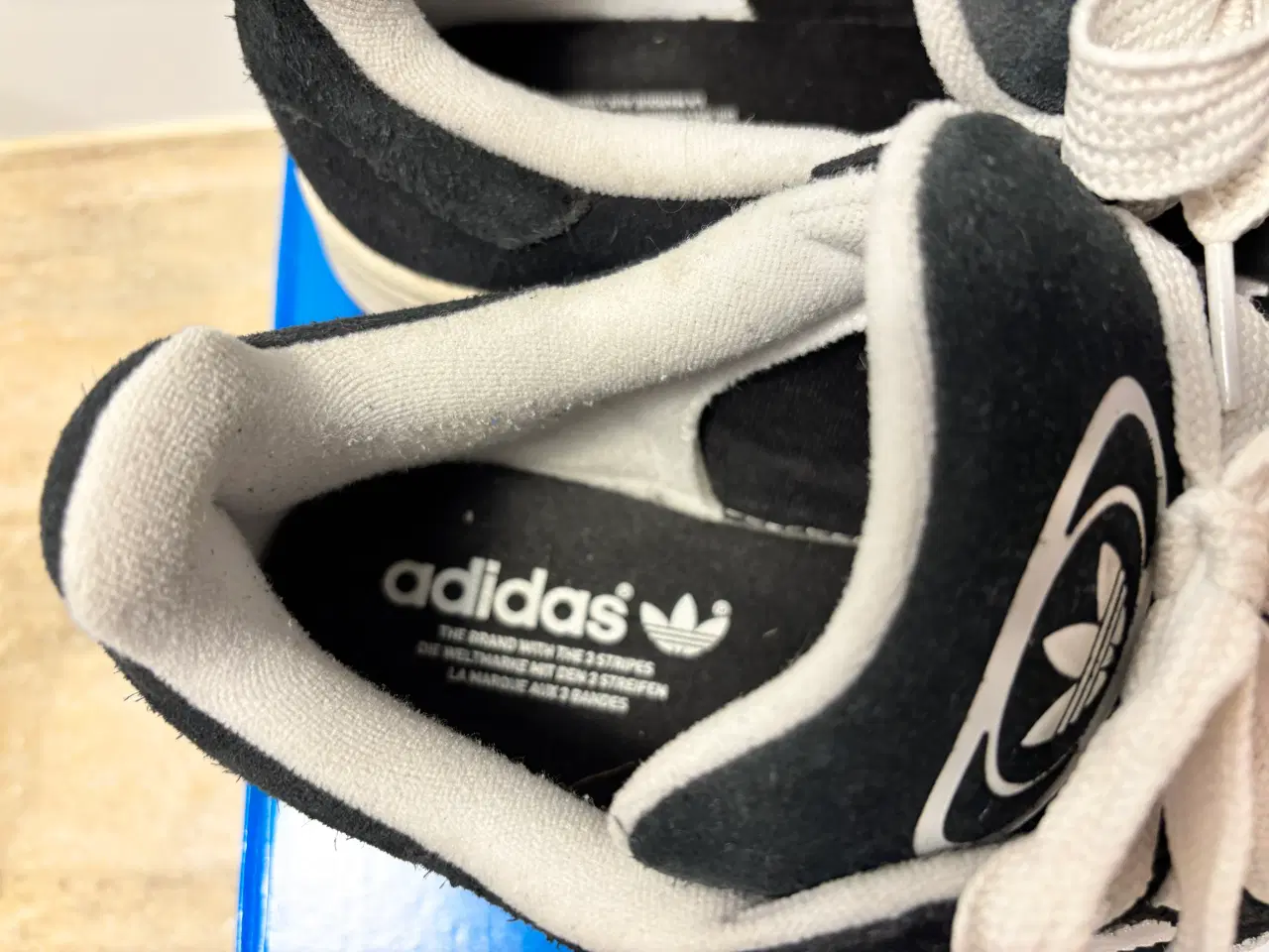 Billede 4 - Sorte Adidas Campus 00s str 42