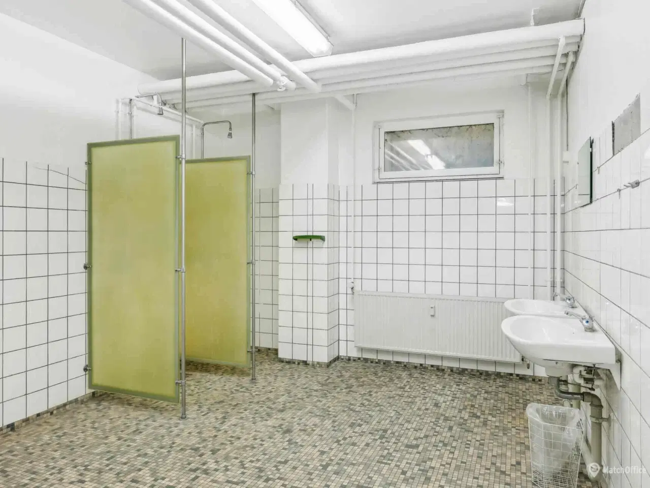 Billede 12 - Lager med kontor. Der givers tre måneders lejerabat!