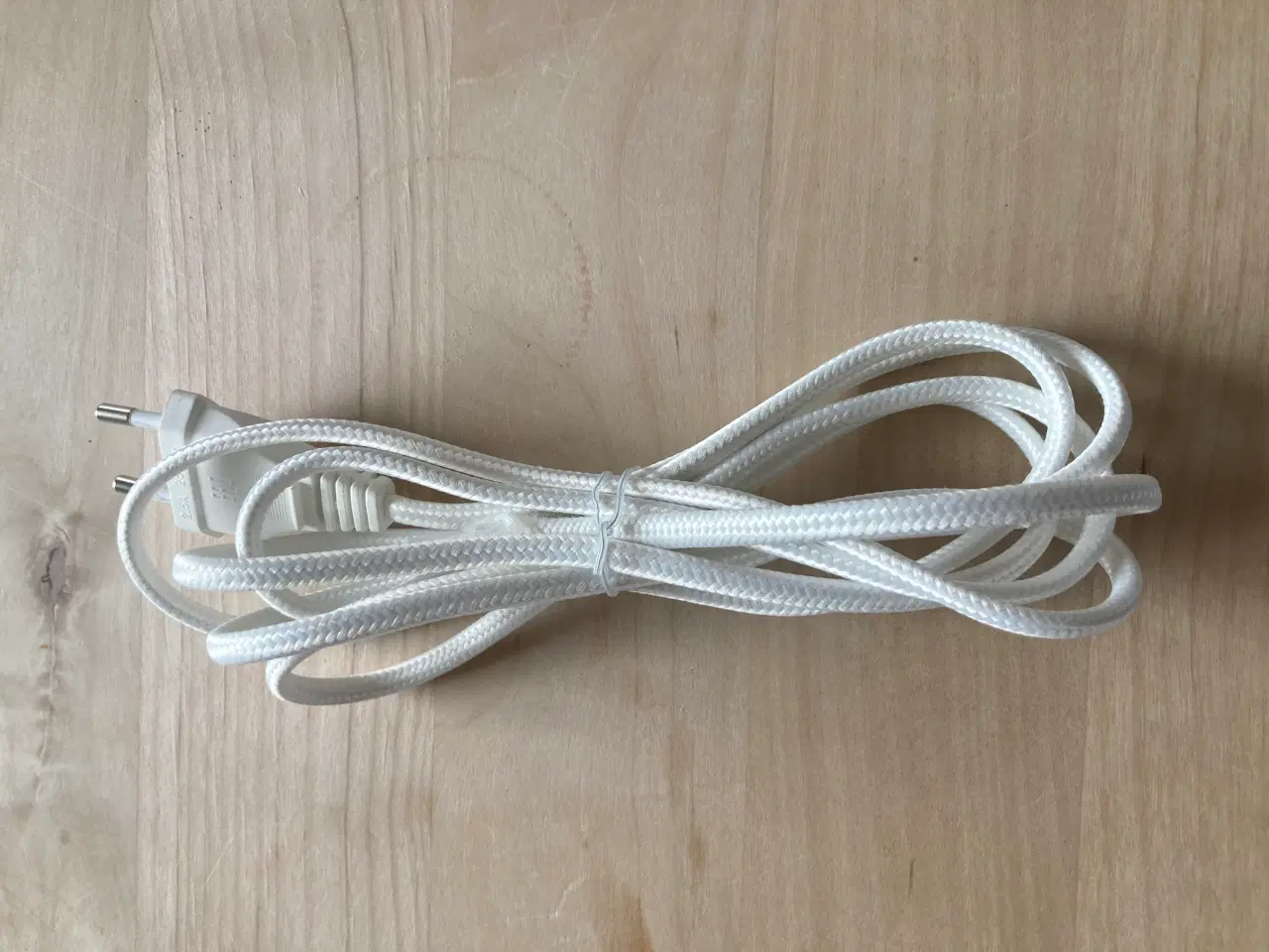 Billede 1 - 220 cm Hvid stofledning