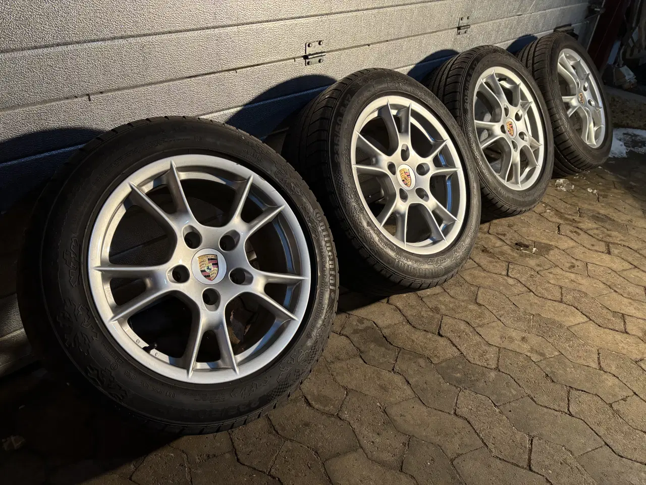 Billede 2 - Porsche 17” alufælge på vinterdæk