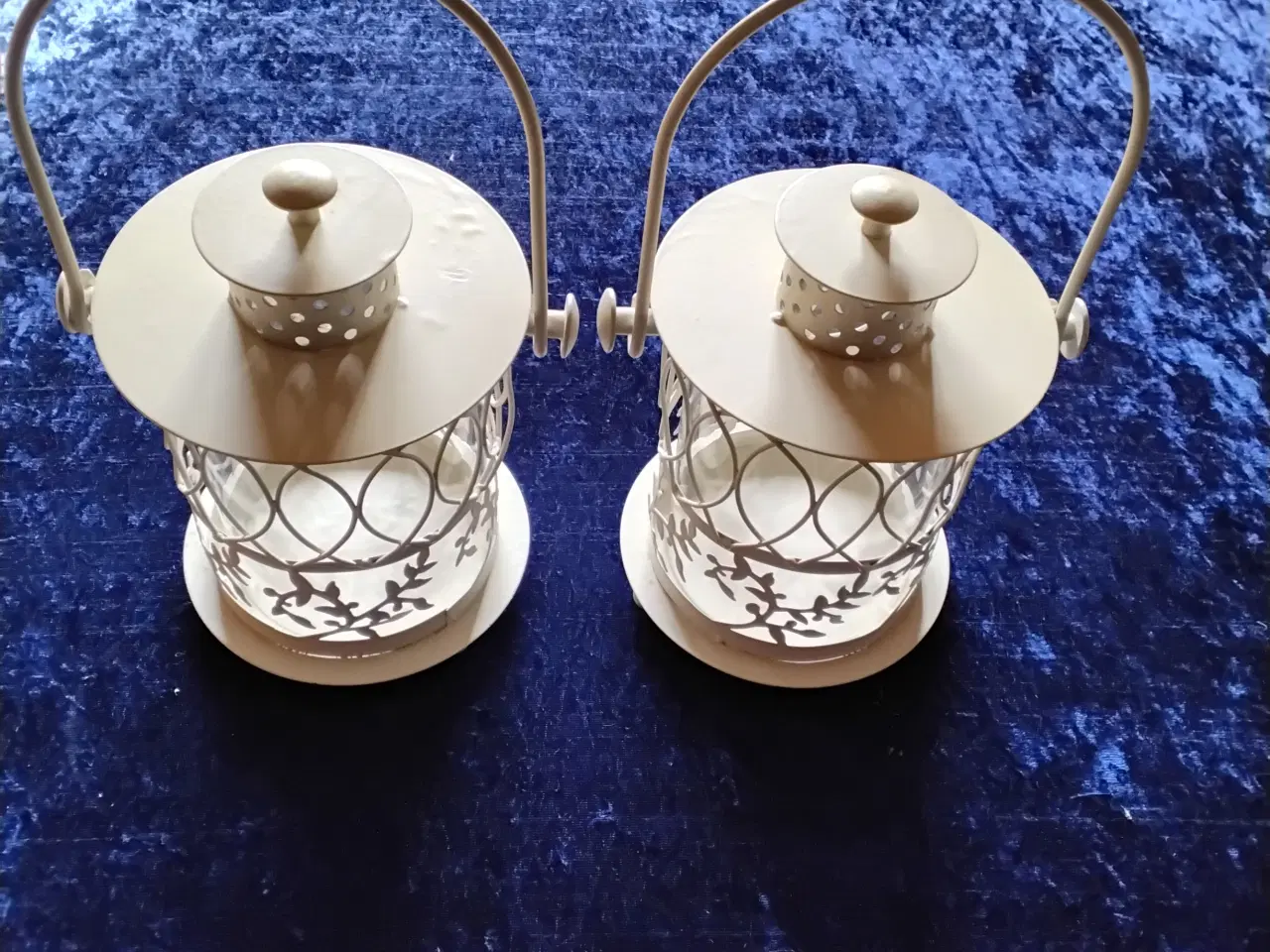 Billede 3 - 2 stk dekorative metal lanterner / fyrfadsstager i