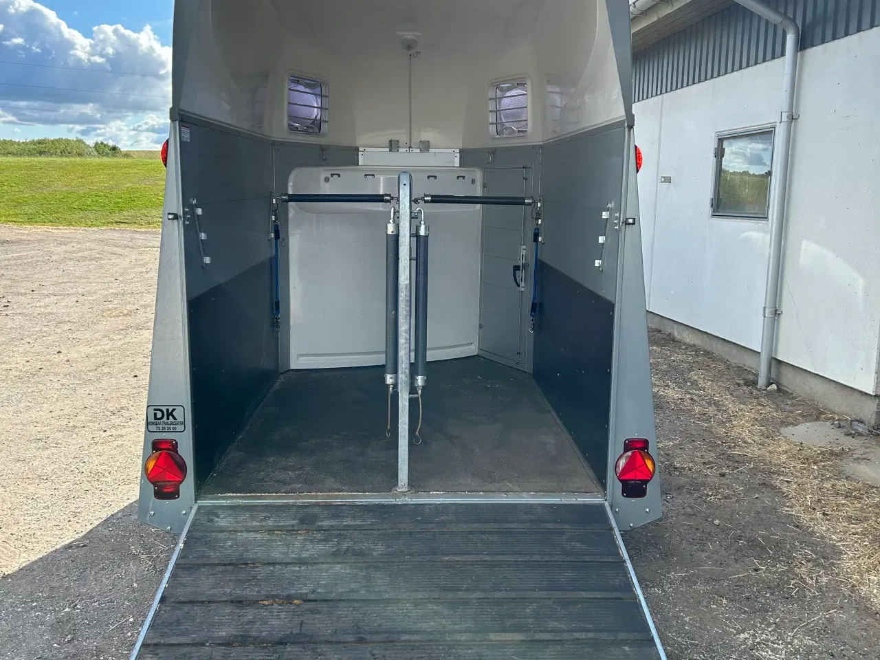 Billede 8 - Humbaur Equitos 2000 hestetrailer