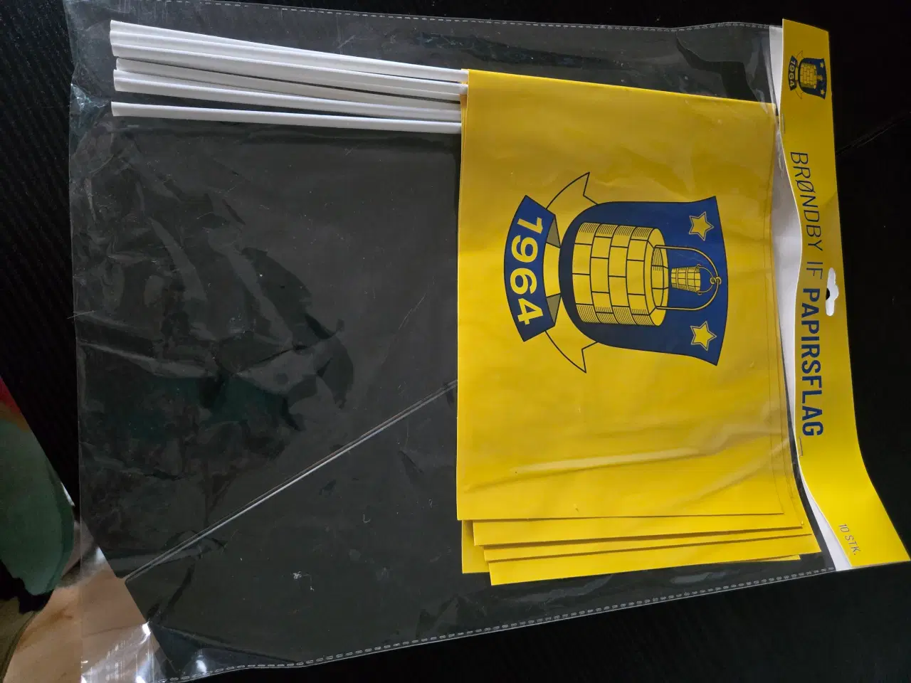 Billede 1 - Brøndby flag til fødselsdag 