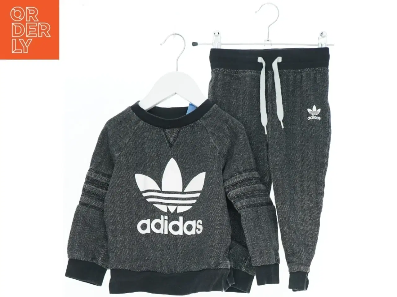 Billede 1 - Adidas børnesæt fra Adidas (str. 92)