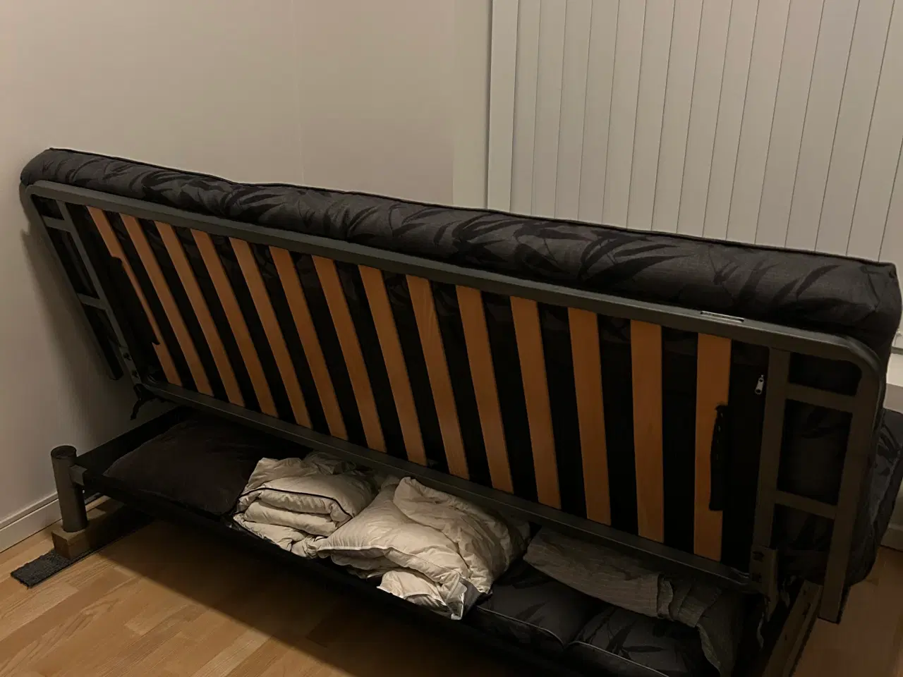 Billede 2 - Sovesofa i god stand